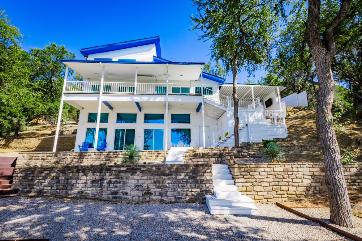Burma Blue Short-term Rental Property on the PK Peninsula